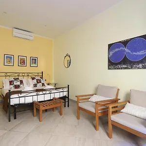 At 4 For Appartement
