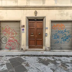  Apartment Pinzochere