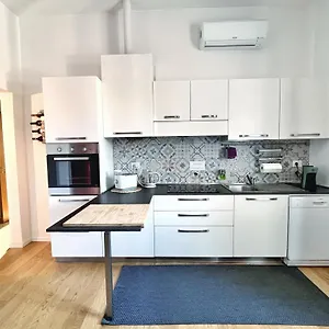 https://casa-sabrina-splendido-appartamento-bolognese.emilia-romagnahotels.net